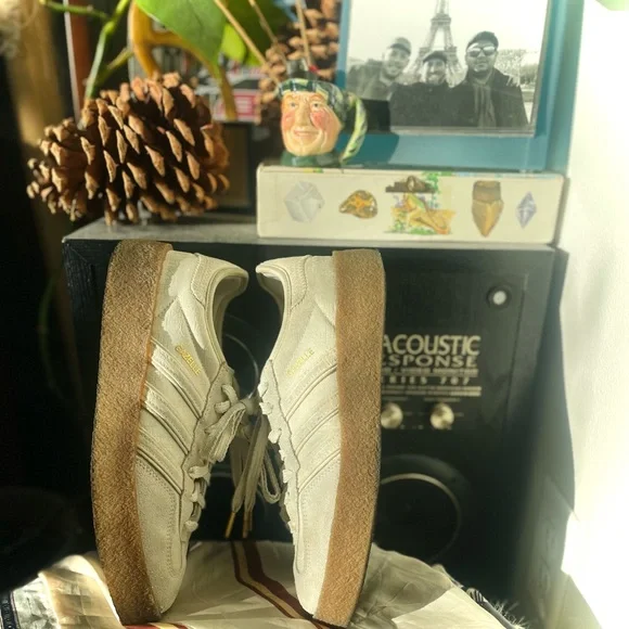 CLOT x ADIDAS6.5Suede Ivory Panel Metallic Low Top Platform Samba Gazelle
